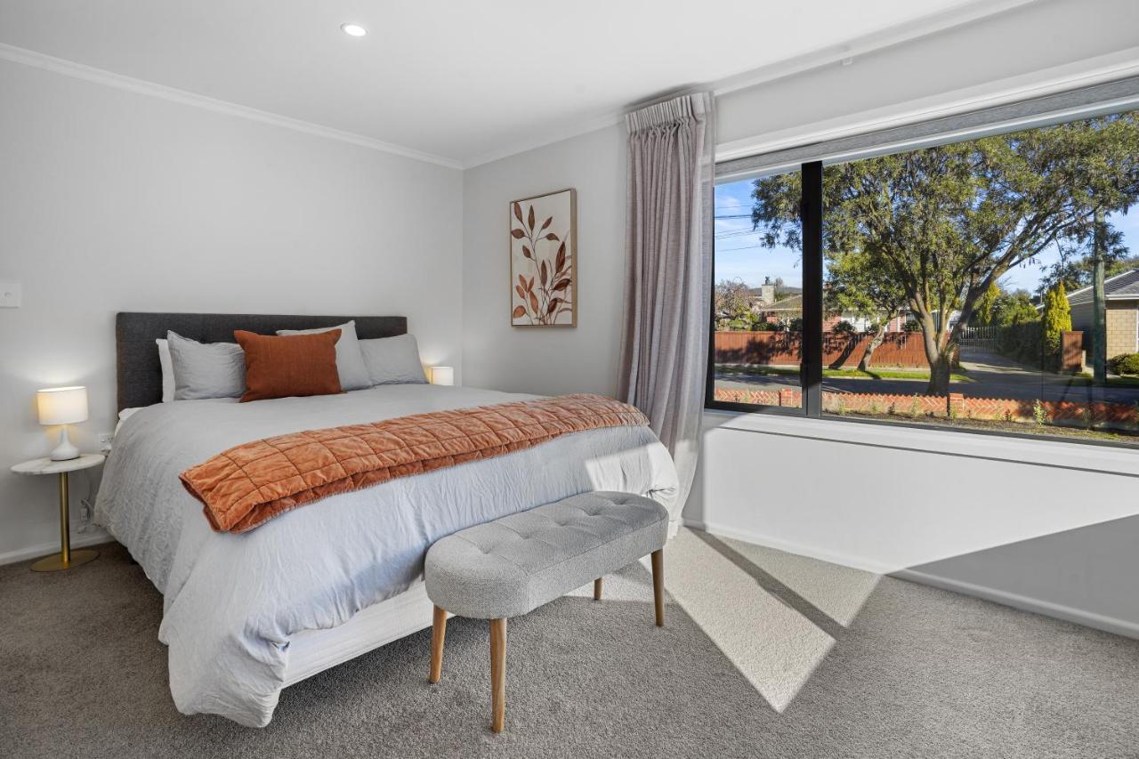 Private, Family-Friendly Home, 4Br By Airport & Free Parking Christchurch Esterno foto