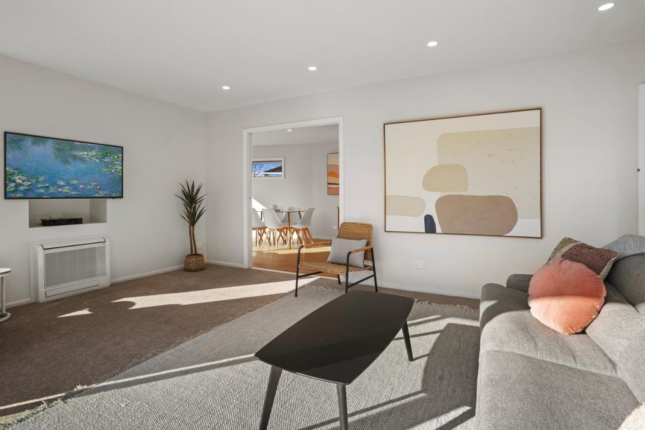 Private, Family-Friendly Home, 4Br By Airport & Free Parking Christchurch Esterno foto