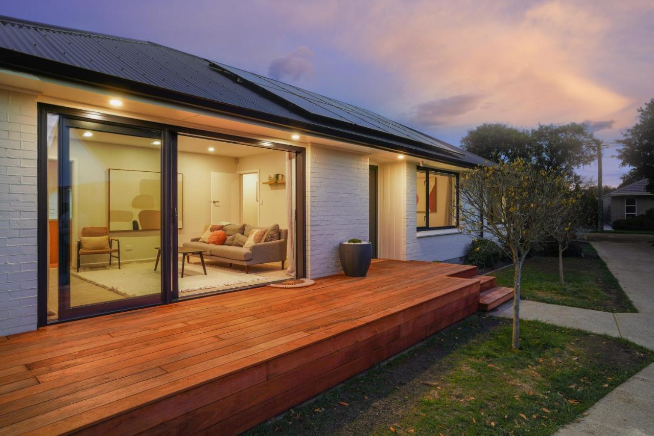 Private, Family-Friendly Home, 4Br By Airport & Free Parking Christchurch Esterno foto